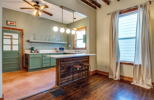 Fountain Square Cottage | Cozy Indianapolis Vacation Rental w/Micro Farm!