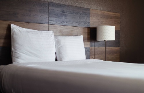 Santa Ana Heights Hotel | Cozy Inn