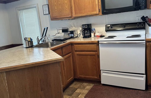 Portage Lakes House | Cozy lake house, five minute walk to the lake! Perfect for a weekend getaway.