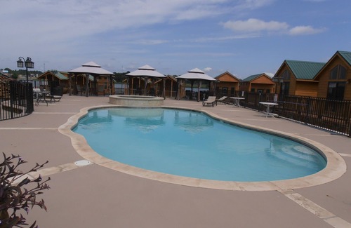 Willis Cabin | Cozy Lake House located on Lake Conroe. Fish from the porch!