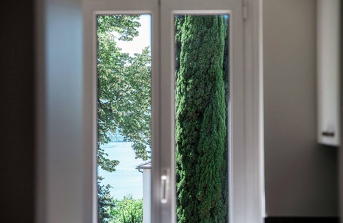 Castagnola Apartment | Cozy lake view apartment in Ruvigliana (DREAM LAKE 1)
