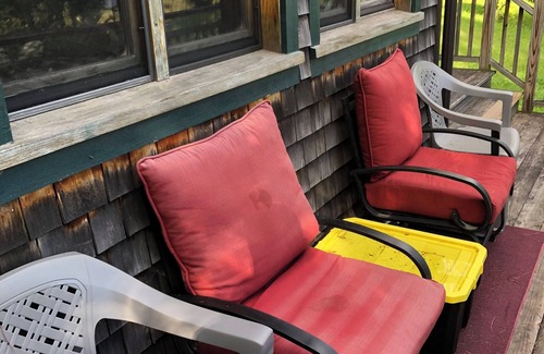 Derby Cabin | Cozy lakeside cabin with AC and WiFi . 240 ft private beach and dock