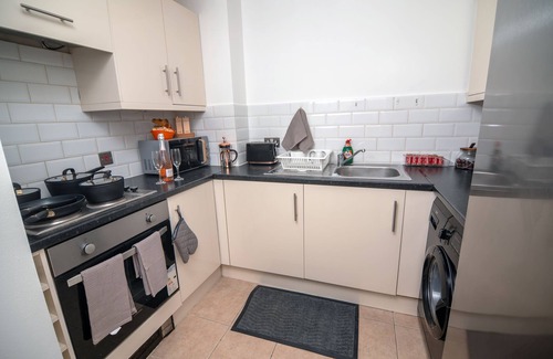 Abbey Wood Apartment | Cozy Living in Abbey Wood
