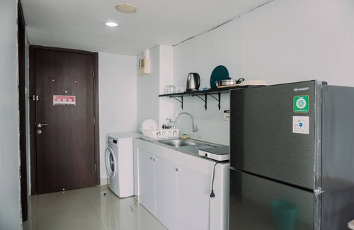 Jatinegara Apartment | Cozy Living Studio Room Apartment At H Residence