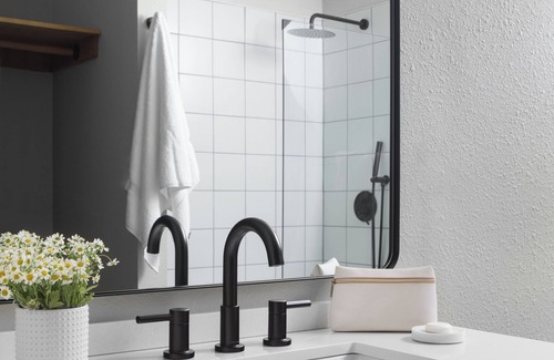 Jackson Hotel | Cozy Lodge w/Heated Pool & Pet-Friendly Policy at Jackson Hole