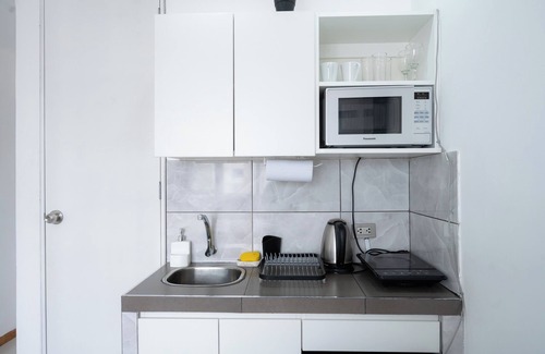 Surquillo Apartment | Cozy Loft near San Isidro Bus Ctr & Miraflores