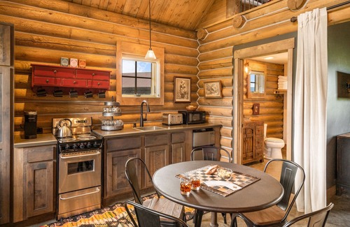 Livingston Cabin | Cozy Log Cabin in Beautiful Paradise Valley