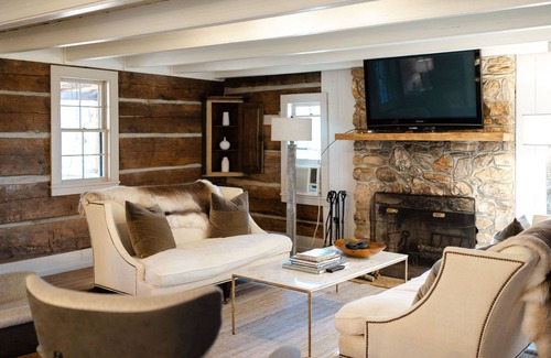 Cabarrus County Other | Cozy luxurious log cabin near the rocky river