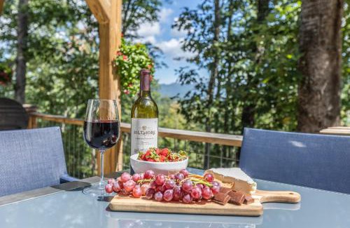 Swannanoa House | Cozy Luxury Treehouse 10 Min To Asheville Mtn View