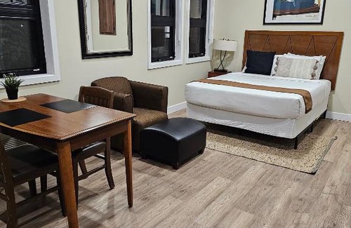 Downtown Gatineau Apartment | Cozy Maison Apt #1