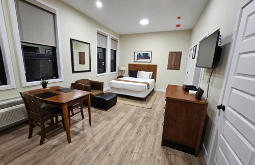 Downtown Gatineau Apartment | Cozy Maison Apt #1