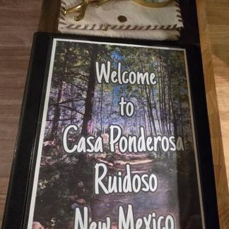 Ruidoso House | Cozy mountain cabin close walk to Midtown with AC