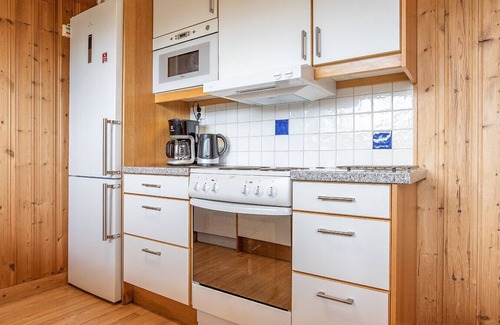 Vemdalen House | Cozy Mountain Cabin in Björnrike - Perfect for Families and Small Groups!