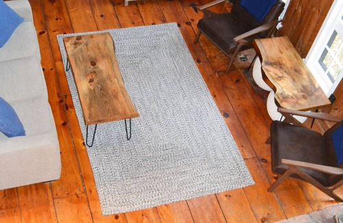 East Jamaica House | Cozy Mountain Getaway