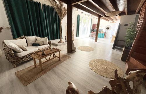 Mauguio House | Cozy nest for 2 with Wifi & Balneo Jacuzzi