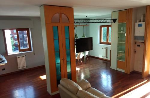 Andria Apartment | Cozy Open Space in Via Castel del Monte