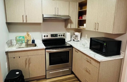 Regina House | Cozy pace for your stay. Family Friendly, quite neighbourhood