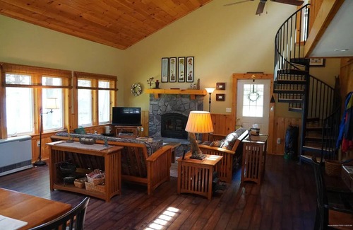 Bridgton Cabin | Cozy pet-friendly lakefront retreat in tranquil Bridgton.