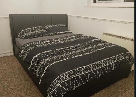 Harold Wood House | Cozy Romford Escape with Modern Amenities