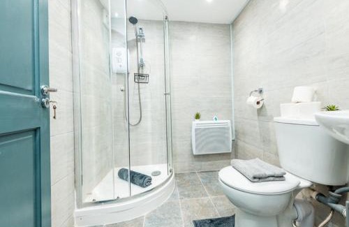 Trafford House | Cozy room 1