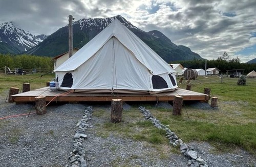 Seward RV Rental | Cozy Round Glamping Tent