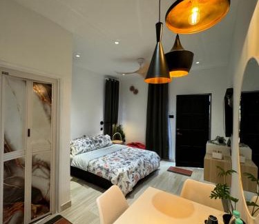 Central Seberang Perai House | Cozy Scandinavi Guest room - Queen Bed, Free Netflix, Prime & Wi-Fi Near Bukit Mertajam