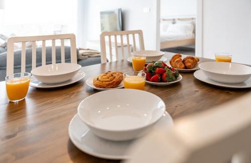 Los Arenales del Sol Apartment | Cozy sea view apartment