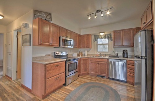 Sheridan House | Cozy Sheridan Abode Near Parks and Restaurants!