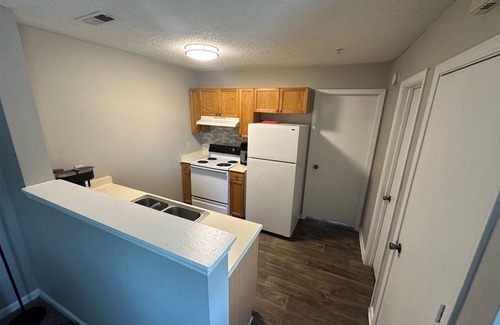 Concord Apartment | Cozy small apartment near Concord Mills and NASCAR, Just 15 mins aways