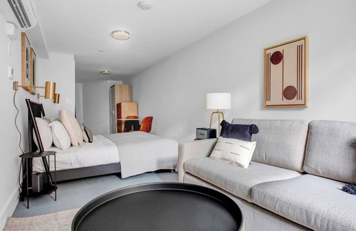 Columbus Apartment | Cozy South End Studio near T, Shops + Dining, by Blueground