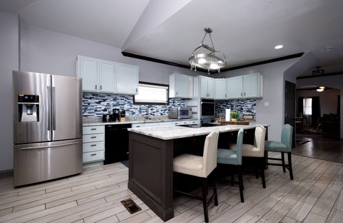 Near Eastside House | Cozy spacious 4 bed 3 bath home, with Theater Room sleeps up to 8.