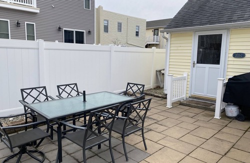 Wildwood Crest Cottage | Cozy standalone bungalow in Wildwood Crest!