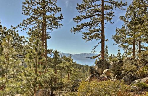 Tahoe Village Apartment | Cozy Stateline Condo with Hot Tub Access and Lake View