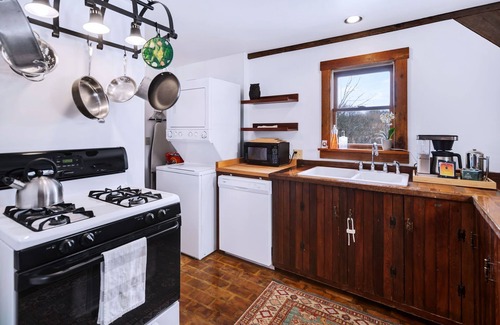 Hector House | Cozy Storybook Cottage for Winter Getaway!