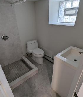 North Bergen Apartment | Cozy Studio 250'sqf with kitchenette and private bathroom Close to Time Square NYC