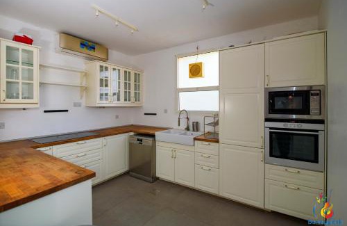 Al Wathba Apartment | Cozy Studio Chalets
