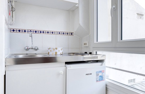 3rd Arrondissement Apartment | Cozy Studio for 2 in Le Marais