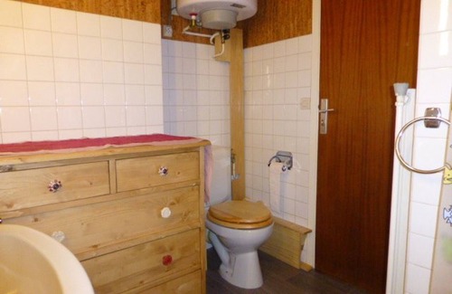 Cognet Apartment | Cozy Studio for 4 near Ski Slopes - Balcony & Pet Friendly - Alpe d'Huez
