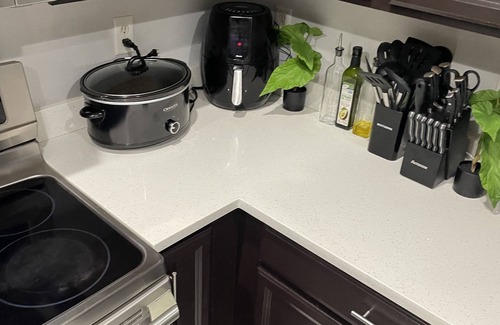 Baymeadows House | Cozy Townhouse on Southside of Jax