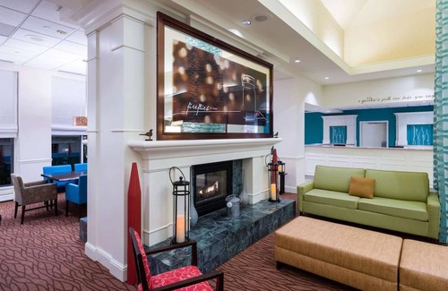 Hopelawn Hotel | Cozy Unit with Heated Pool | Near Roosevelt Park | Pet-Friendly & Free Parking