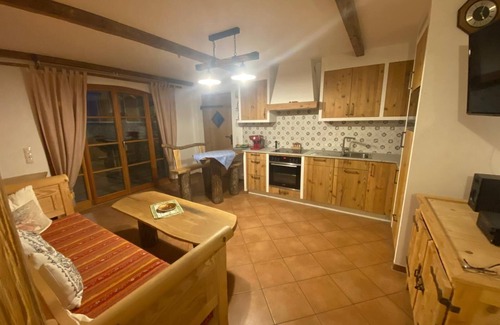 Hoslwang Apartment | Cozy vacation apartment in Höslwang with views of the Chiemgau Alps and lakes