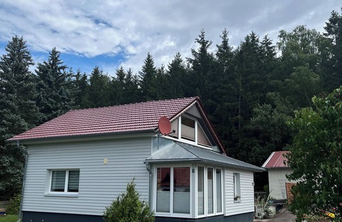 Finsterbergen House | Cozy vacation home with loggia, covered terrace and large garden.