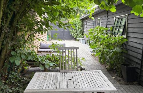 Ede Apartment | Cozy vacation home in the forest