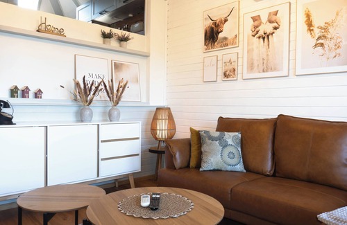 Kirchheim House | Cozy vacation home with whirlpool and sauna in Kirchheim's lake park