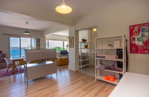 Kabatas Condo | Cozy Waterfront Apt. with a Stunning View