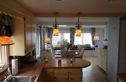 Conesus House | Cozy waterfront retreat on Conesus Lake
