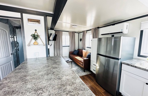 Pecos Apartment | Cozy, Welcoming 2 Bedroom BoxHouse in Pecos: Queen Bed, and Full Bed