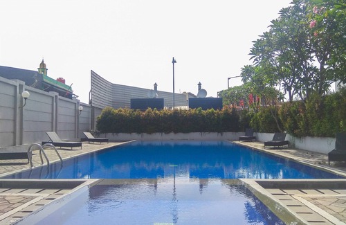 Kayu Putih Apartment | Cozy With Good Location Studio At Tifolia Apartment By Travelio