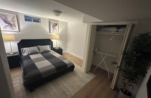 Lisgar House | Cozy Zen "Dream" Getaway in the heart of Mississauga!