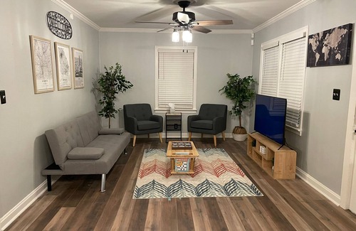 Collier Heights House | CozyCottage Less than 10 minutes from Downtown Atlanta
